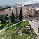 Azure View Apartman