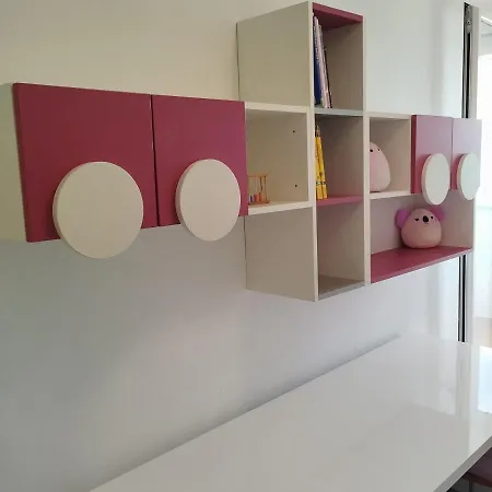 Azure View Apartment *
