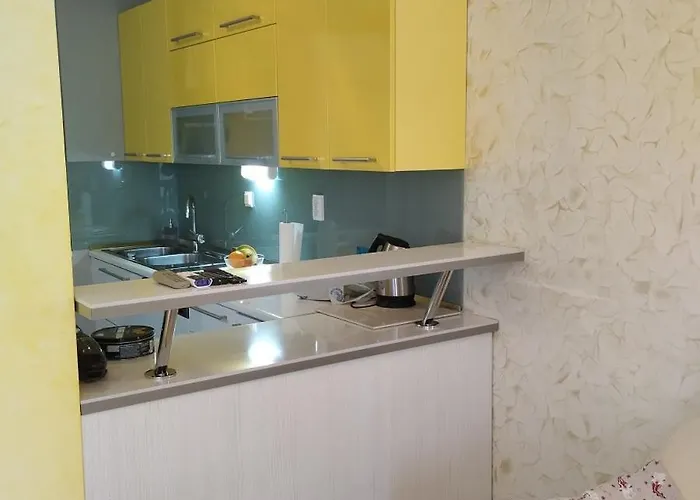 Azure View Апартаменти *