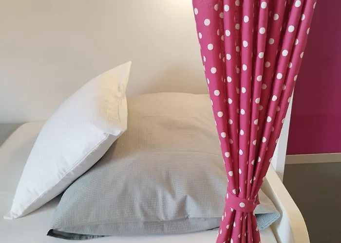 Апартаменти Azure View *